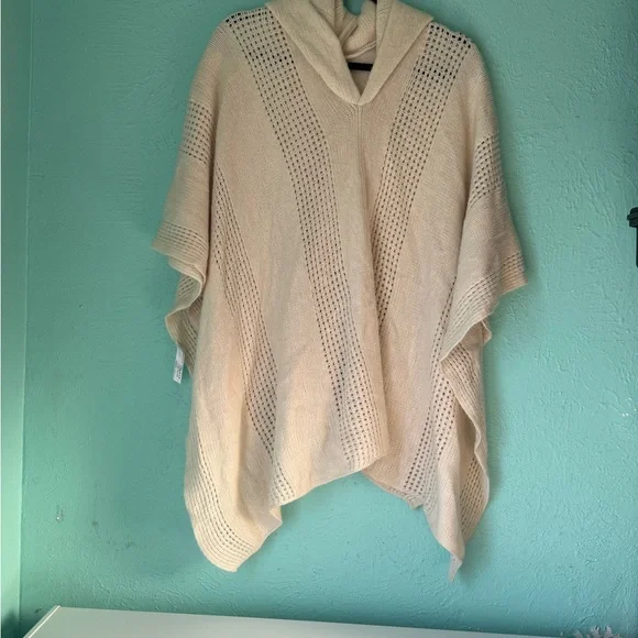 OSFA Anthropologie Sleeping On Snow Hooded Knit Cape Shrug Poncho Sweater - Picture 3 of 8